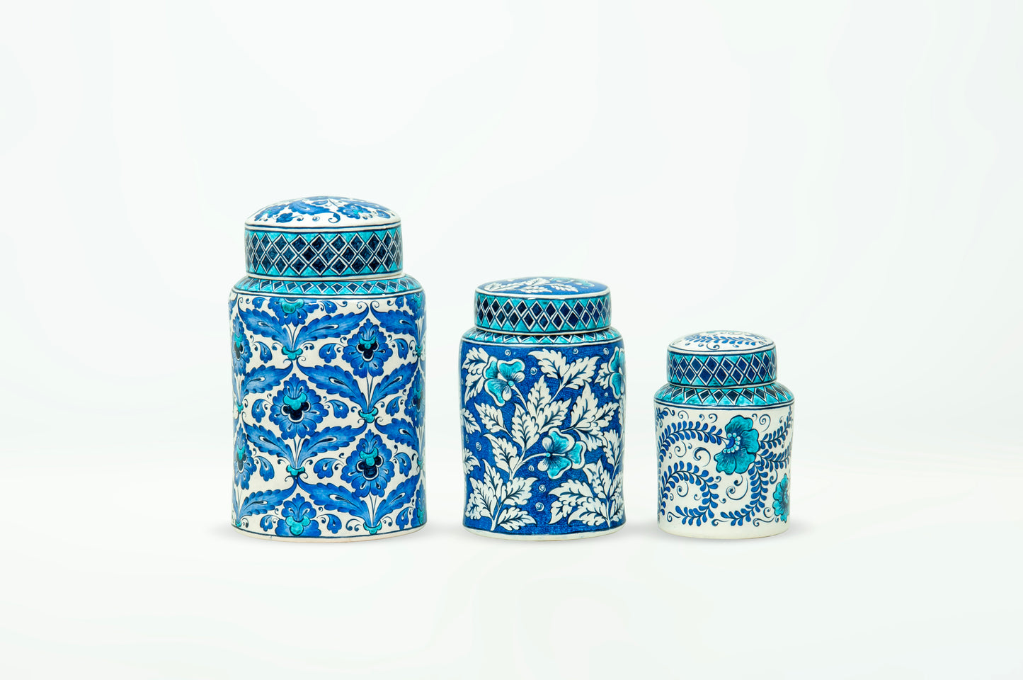 BLUE & BLANC CUP SET WITH LID