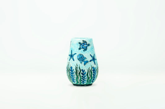 FISH-THEMED VASE