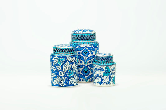 BLUE &amp; BLANC CUP SET WITH LID